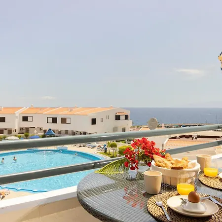 Fabulous Sea View Lejlighed